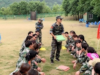 “激情熔炼团队，凝聚成就梦醒”-诚立&迈思德2019年团建活动